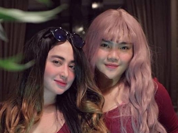 Dewi Persik Rayakan Ultah ke-33 Bareng Keluarga Besar, Netter Malah Seret Nama Rosa Meldianti