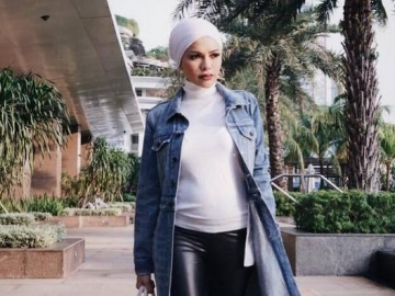 Mendadak Pajang Foto Lawas yang Diarsipkan di Instagram, Nikita Mirzani Bikin Warganet Bingung