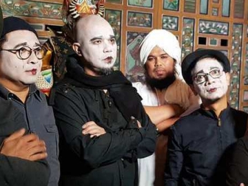 Dandan Ala Pantomim, Ahmad Dhani: Bingung Saya Tetap Ganteng