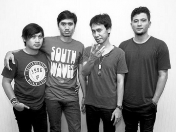 Dipaksa Turun dari Panggung Oleh Polisi Saat Tampil, Adam: Nama Sheila On 7 Tercoreng