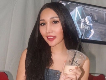 Unggah Video Dua Tahun Lalu, Penampilan Lucinta Luna Ini Sampai Bikin Pria Bule Terpesona