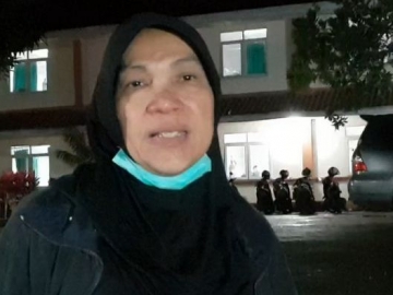 Galang Dana untuk Korban Tsunami Selat Sunda, Dorce Gamalama Terjun Langsung ke Lokasi 