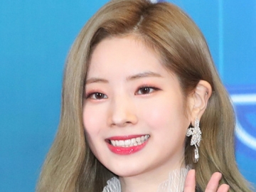 Tampil Cantik dengan Berbagai Dress, Dahyun Twice Dipuji Sukses Pandu Acara KBS Song Festival 2018