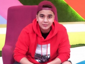 Billy Syahputra Ledek Adiknya yang Jadi Juru Parkir Sampai Injak Baju, Netter: Sombong Banget!