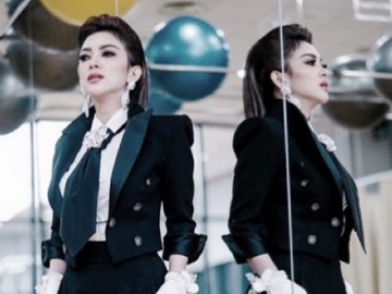 Syukuri yang Terjadi di 2018, Begini Ungkapan Syahrini Sambut 2019