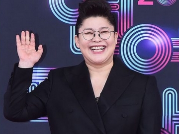 Menang 2 Daesang di 2018, Lee Young Ja Jadi Bintang VarShow dengan Reputasi Brand Terbaik Bulan Ini