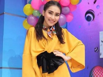 Ayu Ting Ting Mengaku Tak Pernah Main Lego Saat Kecil, Netter: Miskin Banget ya