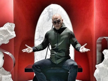 Bikin Heboh, Netizen Ikut Sindir Soal 'Menjemput Rezeki' di Lapak Deddy Corbuzier
