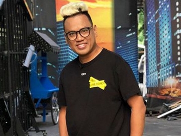 Kecewa, Uya Kuya Sempat Larang Nikita Mirzani Lepas Hijab