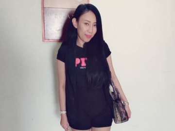 Pajang Foto Jadul, Netter Puji Dewi Sanca Lebih Cantik Sebelum Oplas