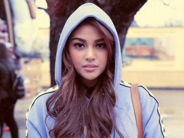 Tampil Cantik Ala Gadis Bali, Aurel Hermansyah Panen Pujian Netter