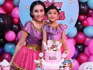 Jadi Vlogger Baru, Anak Ayu Ting Ting Sudah Berhasil Menggaet Ribuan Subscriber