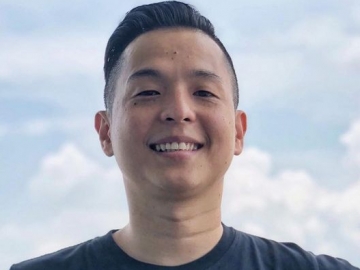 Ikut Ramaikan Tagar '10 Years Challenge', Ernest Prakasa: Silakan Hina