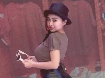 Cupi Cupita Ketahuan 'Digerepe' di Kelab Malam, Netter: Sampai Segitunya Cari Duit 