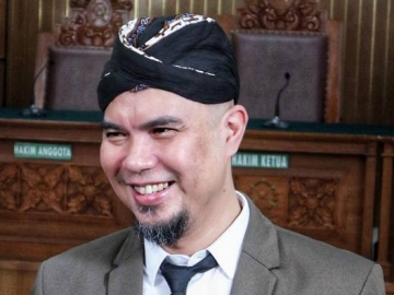 Ahmad Dhani Unggah Foto Ustaz Abdul Somad Sebelum Sidang Vonis Hari Ini 