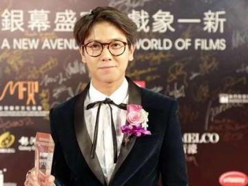 Iqbaal Ramadhan Beri 'Gombalan' untuk Istri Denny Cagur, Netter Malah Salfok dengan Hal Ini