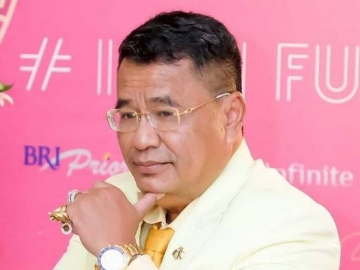 Sindir Vanessa Angel Soal Tarif Rp 80 Juta dengan Pajang Foto 'Topless', Hotman Paris: Dodol Kau