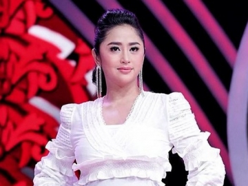 Dewi Persik Beri Kejutan Ulang Tahun Untuk ART, Netter Salut Hingga Puji Setinggi Langit