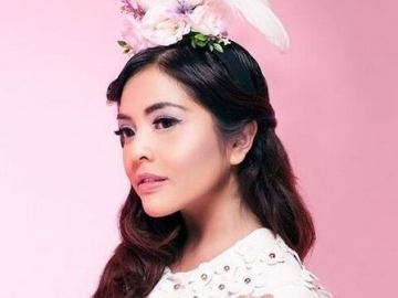 Tasya Kamila Pamer Foto 'Babybump', Netter: Masih Kayak ABG 