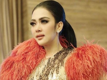 Syahrini Sebut Hidup Harus Penuh Kejutan, Netter Curigai Hal Ini