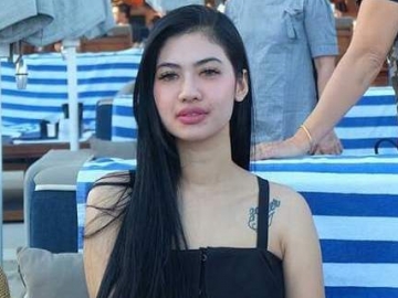 Ibu Mendiang Julia Perez Nangis Lantaran Della Perez Diduga Terlibat Prostitusi, Netter Nyinyir