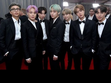 Tampil Kece di Grammy Awards 2019, BTS Sukses Bikin Fans Histeris