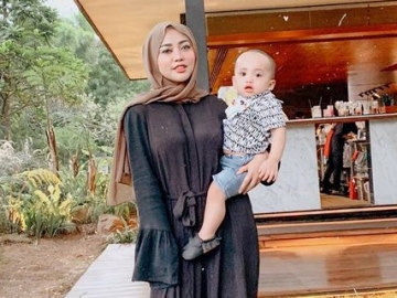 Xabiru Putra Rachel Vennya Mendadak Jadi Vlogger, Netter Gemas Bukan Main