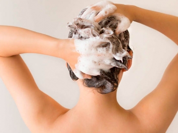 Jangan Sembarangan, Ini 7 Langkah Keramas yang Benar Agar Rambut Tidak Rusak