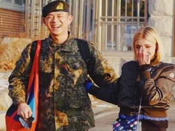 Peluk dan Tangisi Rapper Benzino Saat Keluar Wamil, Bule Jerman Ini Tuai Sorotan Netter