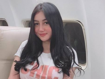 Pamela Safitri Mendadak Kenakan Hijab, Mau Hijrah?