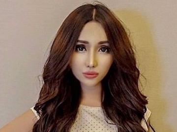 Lucinta Luna Pamer Foto Seksi di Dalam Bath Up, Bokong Super Mulus Jadi Sorotan
