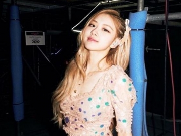 Tampil di Majalah Billboard, Dress Bulu-Bulu Ala Rose Ternyata Senilai Rp 183 Juta