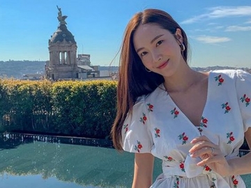 Dituding Oplas, Jessica Pede Pamer Pose Bak Sosialita Kelas Atas di Hotel Mewah