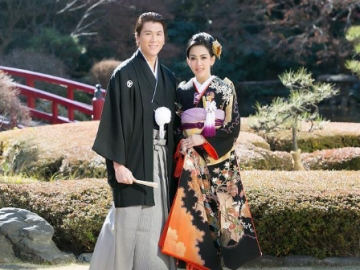 Gelar Jumpa Pers, Syahrini Ungkap Alasan Nikahi Reino Barack