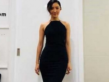 Buat Netter Kagum, Hwasa Mamamoo Tampil Seksi dengan Gaun Hitam & Tunjukkan Lekuk Tubuhnya