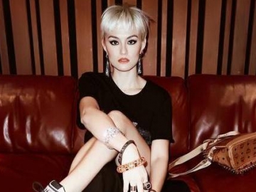 Agnes Monica Menang di iHeart Radio Music Awards, Netter Singgung Soal 'Prestasi vs Sensasi'