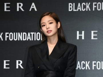 Jennie Black Pink Super Cantik Hadiri Acara Kosmetik, Netter Justru Komentari Skandal Artis YG