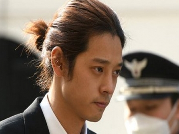  Jung Joon Young Ngaku Main Pelacur di Jerman, Saat Syuting 'Hitmaker' Bareng Kangin-Jinwoon?