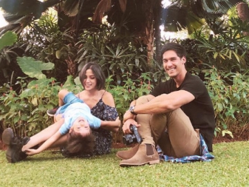 Melepas Rindu, Jessica Iskandar Pamer Foto Bertiga dengan Richard Kyle dan El Barack