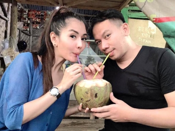 Resmi Putus, Vicky Prasetyo Kini Panggil Anggia Chan ‘Nenek Gayung’