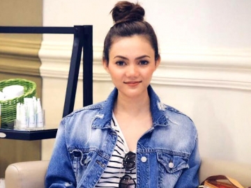 Rina Nose ‘Tampar’ Haters dengan Tulisan Ini, Netizen Beri Reaksi Beragam