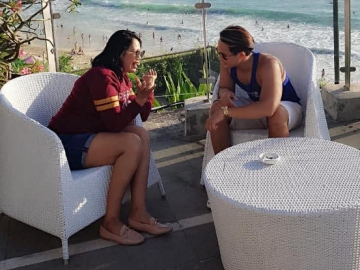 Irfan Sbaztian ‘Kacang Lupa Kulit’, Ely Sugigi: Saya Kurang Apa?