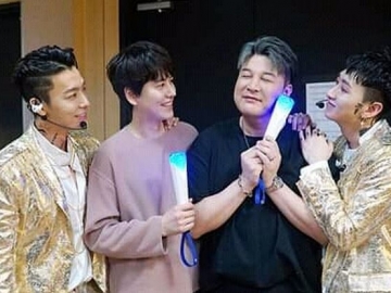 Tak Pernah Absen Dukung SuJu Meski Wamil, Kyuhyun Bikin ELF Makin Jatuh Cinta