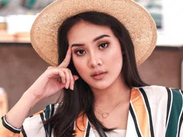 Pamer Foto Usai Nyoblos, Pertanyaan Anya Geraldine Bikin Netter 'Jantungan'