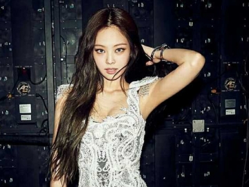 Jennie Unggah Foto Peluk Erat Penyanyi Amerika Billie Eilish, Netter: Sok Akrab