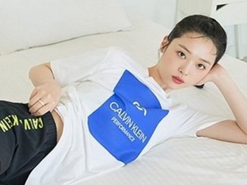 Kembali Tampil Jadi Model Majalah, Sulli Disebut Idol Kontroversial Paling Laris