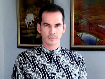 Hakim Belum Ketuk Palu, Pengacara Atalarik Syah Yakin Menang Hak Asuh Anak