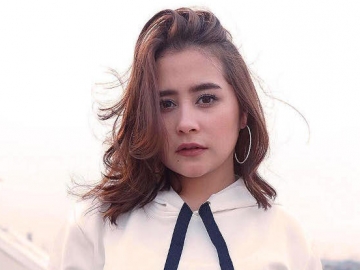 Pergi ke London 3 Hari, Prilly Latuconsina Ngaku Cuma Numpang Buang Air Kecil