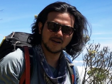 Keren Abis, Raymon Y. Tungka Ceritakan Impiannya Taklukan 7 Puncak Tertinggi di Dunia