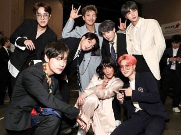 Muncul di Wawancara BTS, Halsey Bahas Soal Gelang Persahabatan